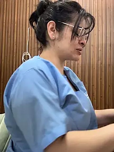 Dr_Nathalia_28