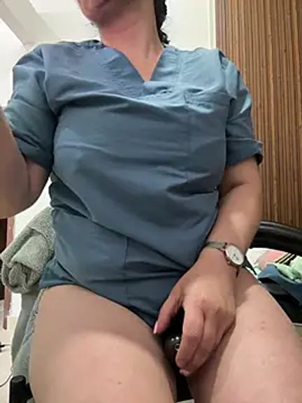 Dr_Nathalia_28