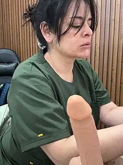 Dr_Nathalia_28
