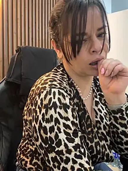 Dr_Nathalia_28