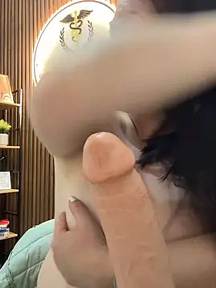 Dr_Nathalia_28
