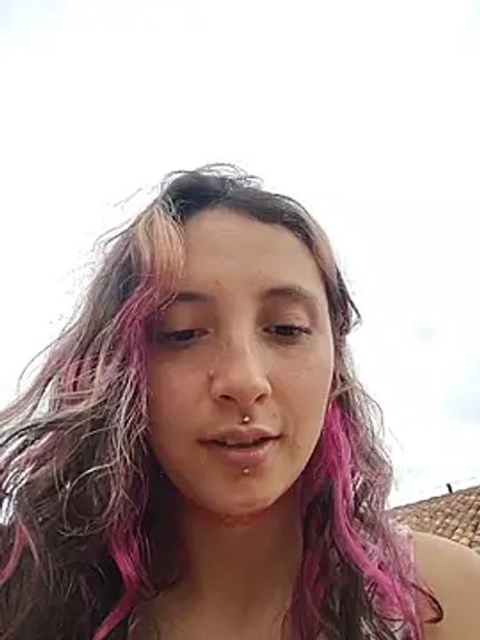 _Laary_Lily