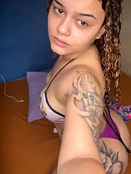 Lolacavalona