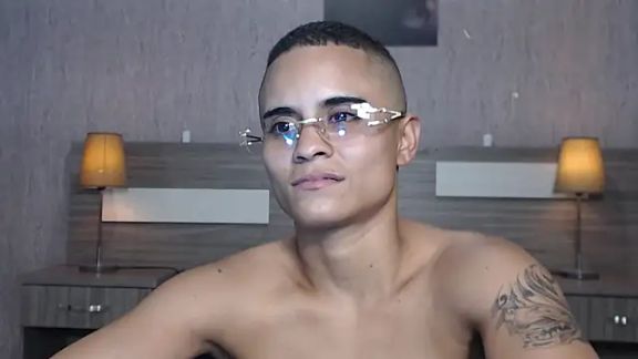Liiamthompson