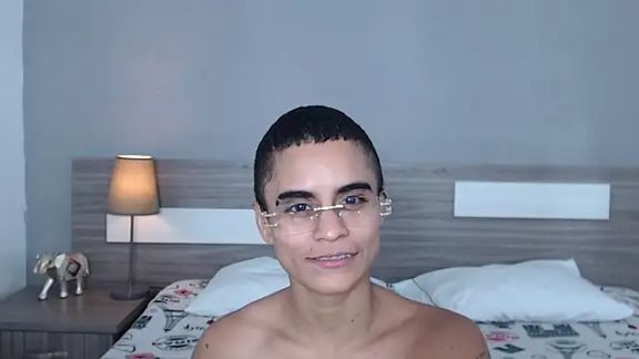 Liiamthompson