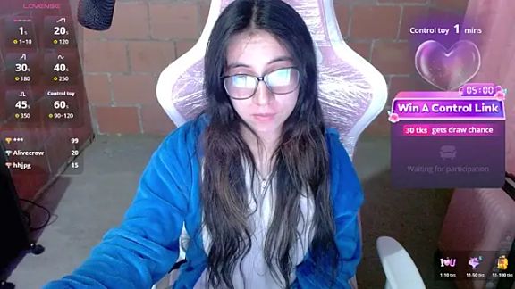 Maggie_Fox3