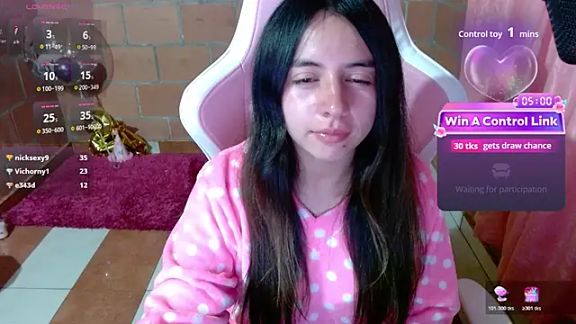 Maggie_Fox3