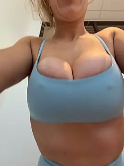 oliviafranciis