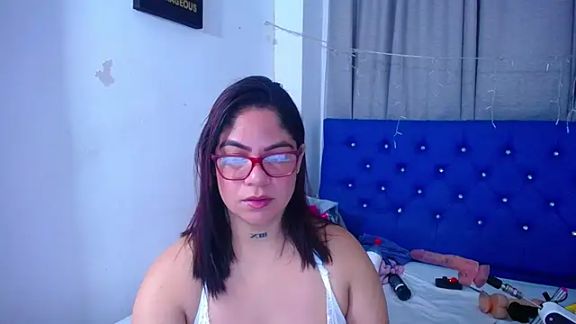 hornny_cougar