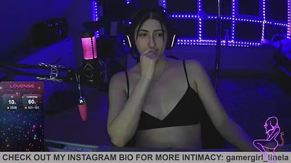 Gamergirl-Linela