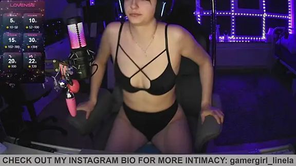 Gamergirl-Linela