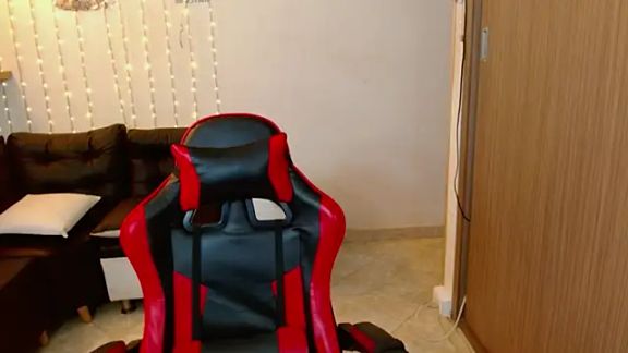 Ruby_Your_Milf