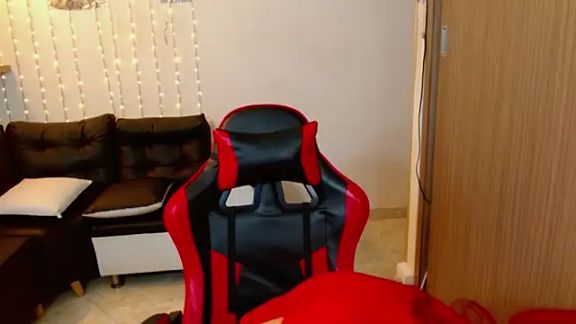 Ruby_Your_Milf