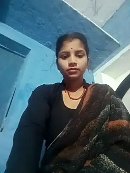 Nisha_Cute