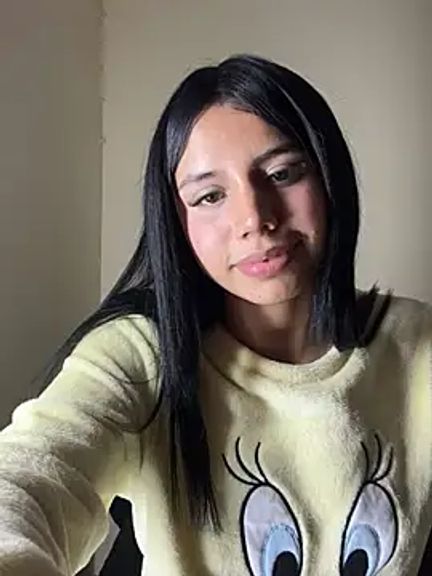 Laura-Khalifa