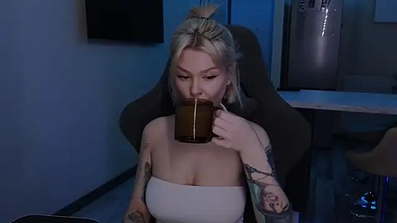 Sasha_Mason