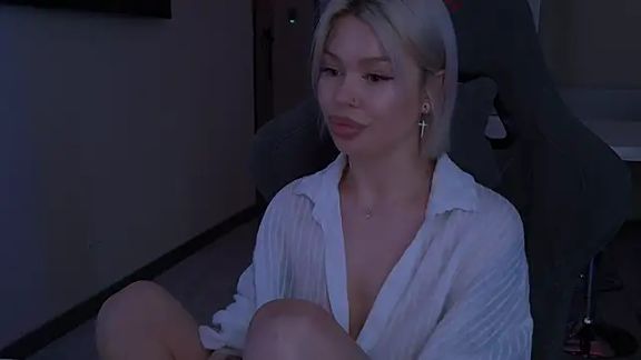 Sasha_Mason