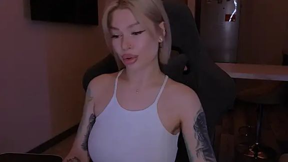 Sasha_Mason