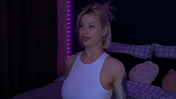 Sasha_Mason