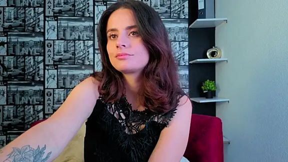 kassandra_james