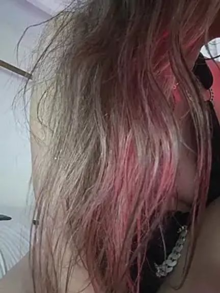 emma_collson
