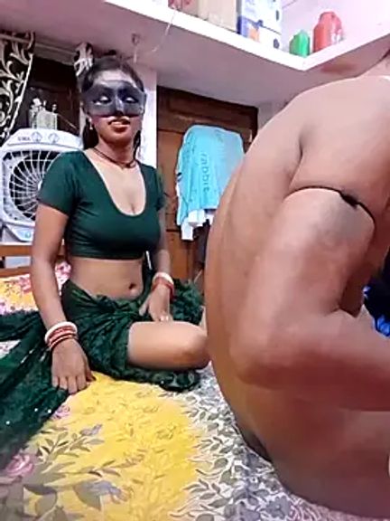 Hot_couple493