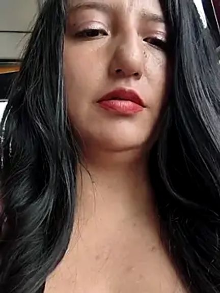 Melany_daring