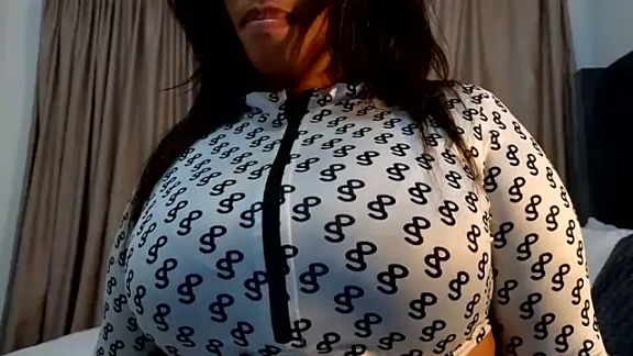 SexyFreaky_