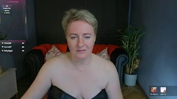 Nika_Smit