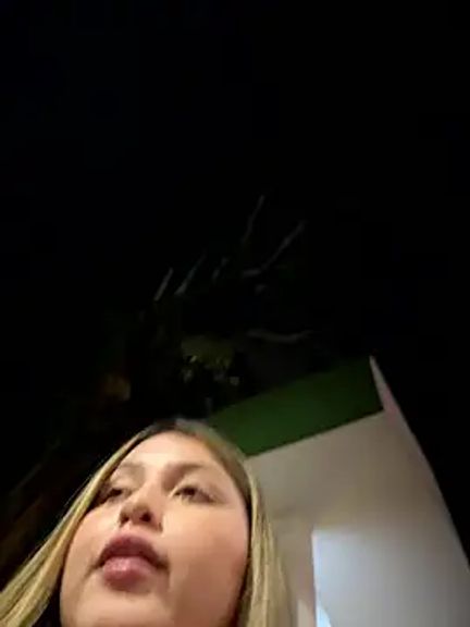lunablossom_
