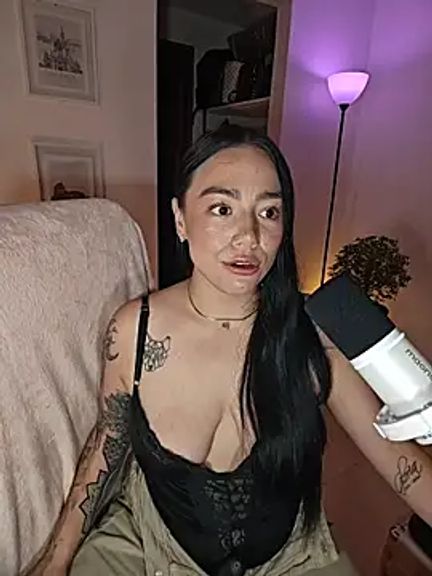 helena_smith