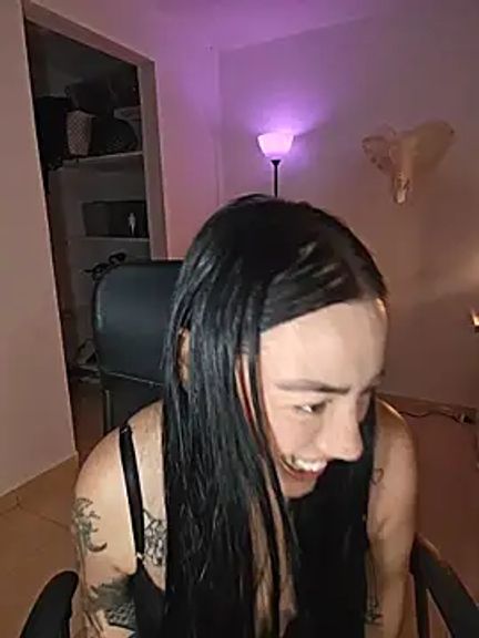 helena_smith