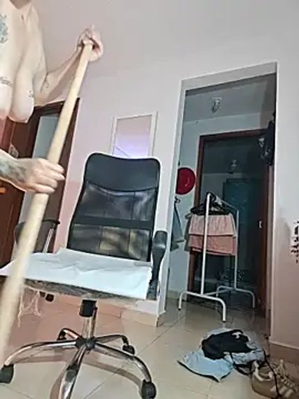 helena_smith