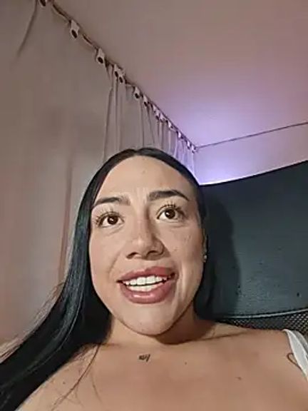 helena_smith