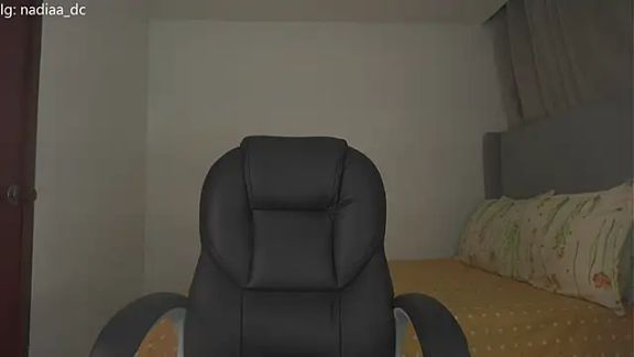 Nadiaa_