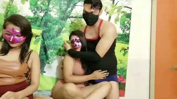 Indian_wife_mona_