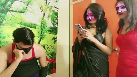 Indian_wife_mona_