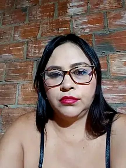 Dirty-Momm-Divorced-Hot