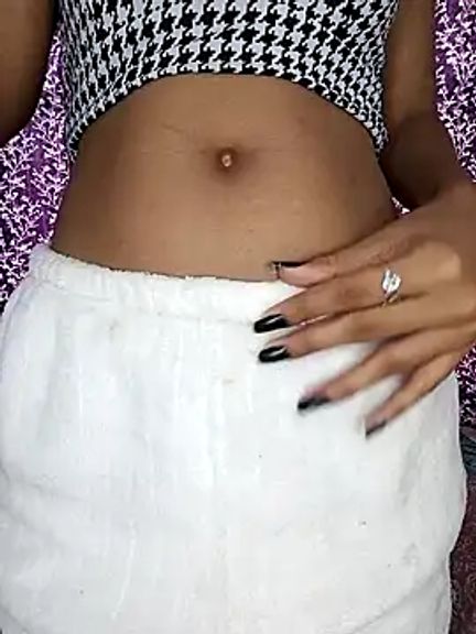 Hot_kavya1