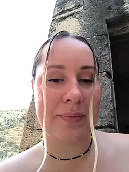 Mona_Plus