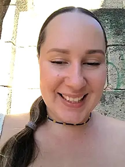 Mona_Plus