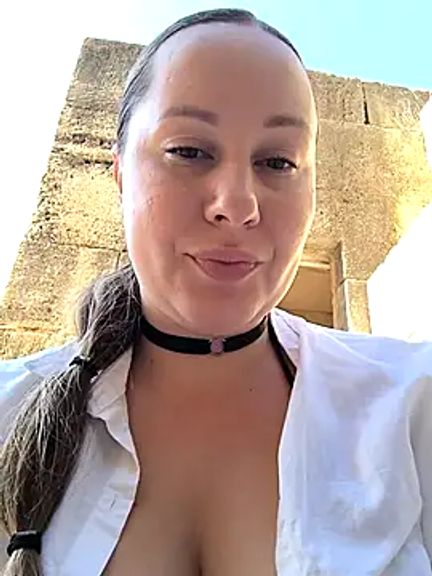 Mona_Plus