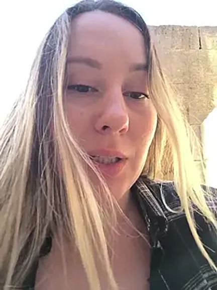 Mona_Plus