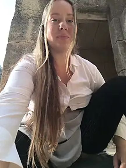 Mona_Plus