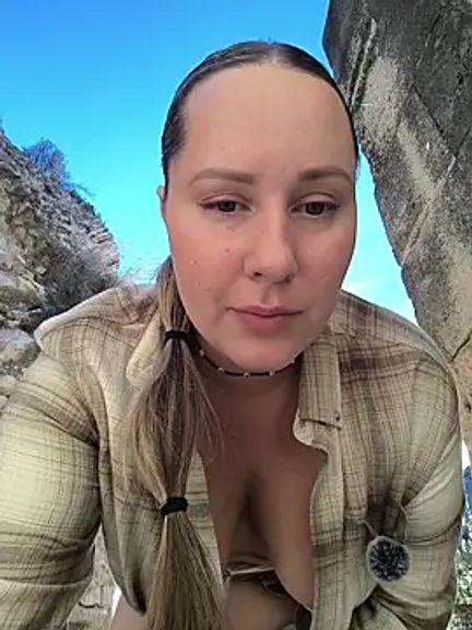 Mona_Plus