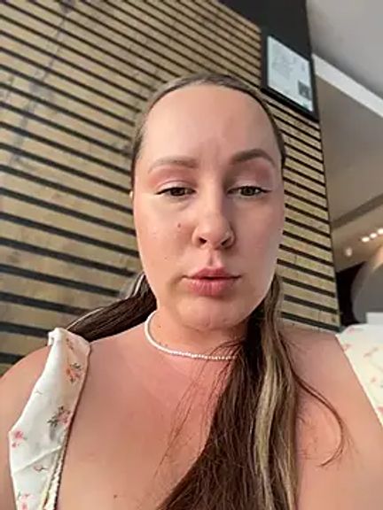 Mona_Plus