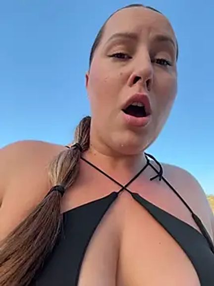 Mona_Plus