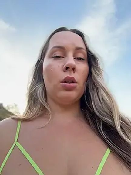 Mona_Plus