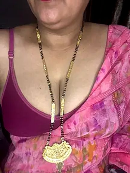 Zoya_Varma004