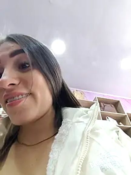 EMILY-07_